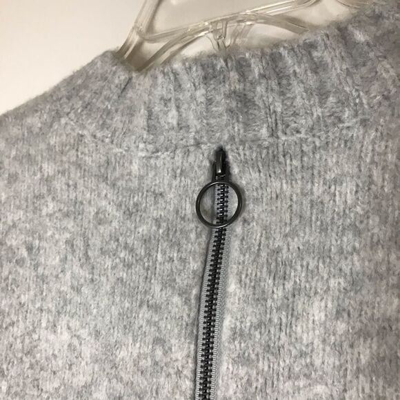 BLANK NYC Gray Wool Floral Embroidered Sweater - Picture 7 of 9